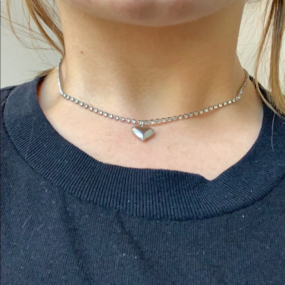 Brandy Melville heart necklace!!